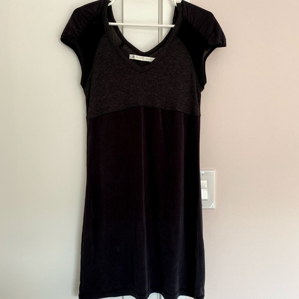 Blanc Noir V-Neck Dress